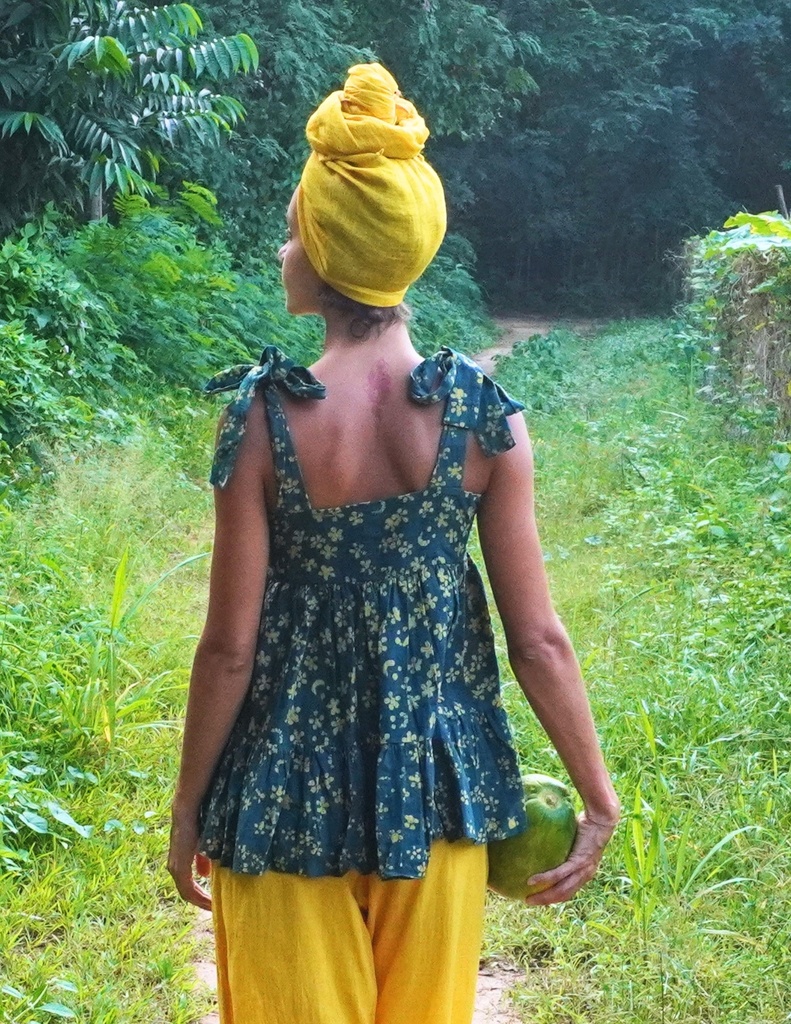 THICK STRAP FLARE TOP, GREEN-YELLOW, BATIK, COTTON